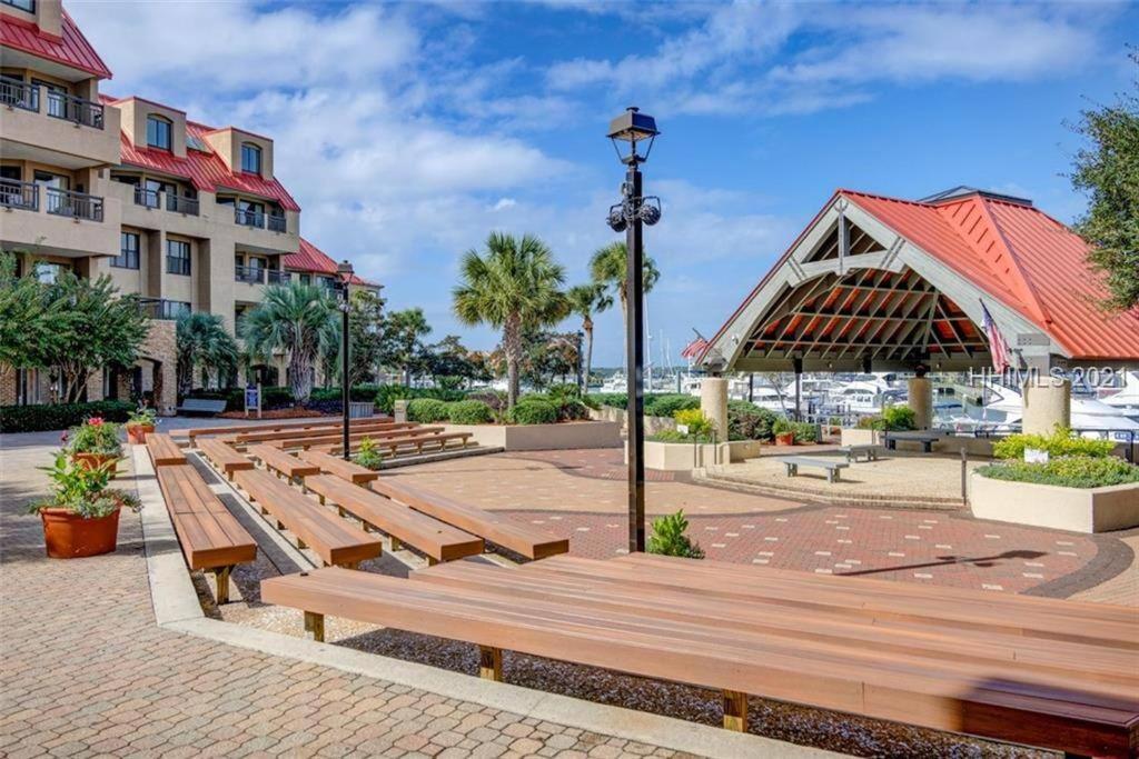 Cute 2 Bedroom, 2 Bath Condo At Folly Field Beach ヒルトンヘッドアイランド エクステリア 写真
